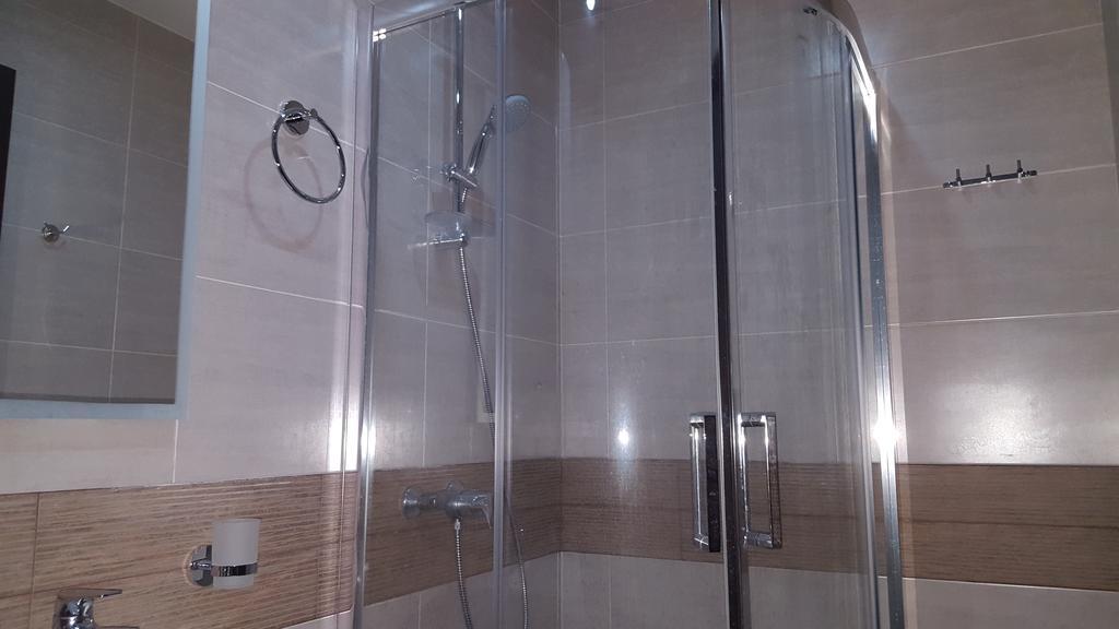Mimino Apartment Deluxe First Line Batumi Ruang foto
