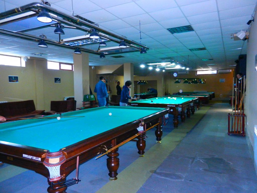 Mimino Apartment Deluxe First Line Batumi Bagian luar foto
